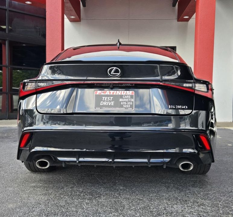 2023 Lexus IS