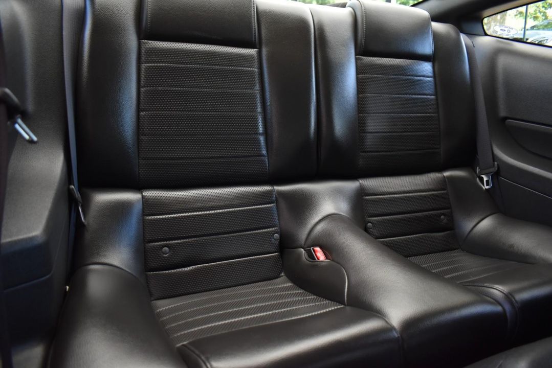 2006 Ford Mustang GT Premium Coupe 2D GT4.6L V8