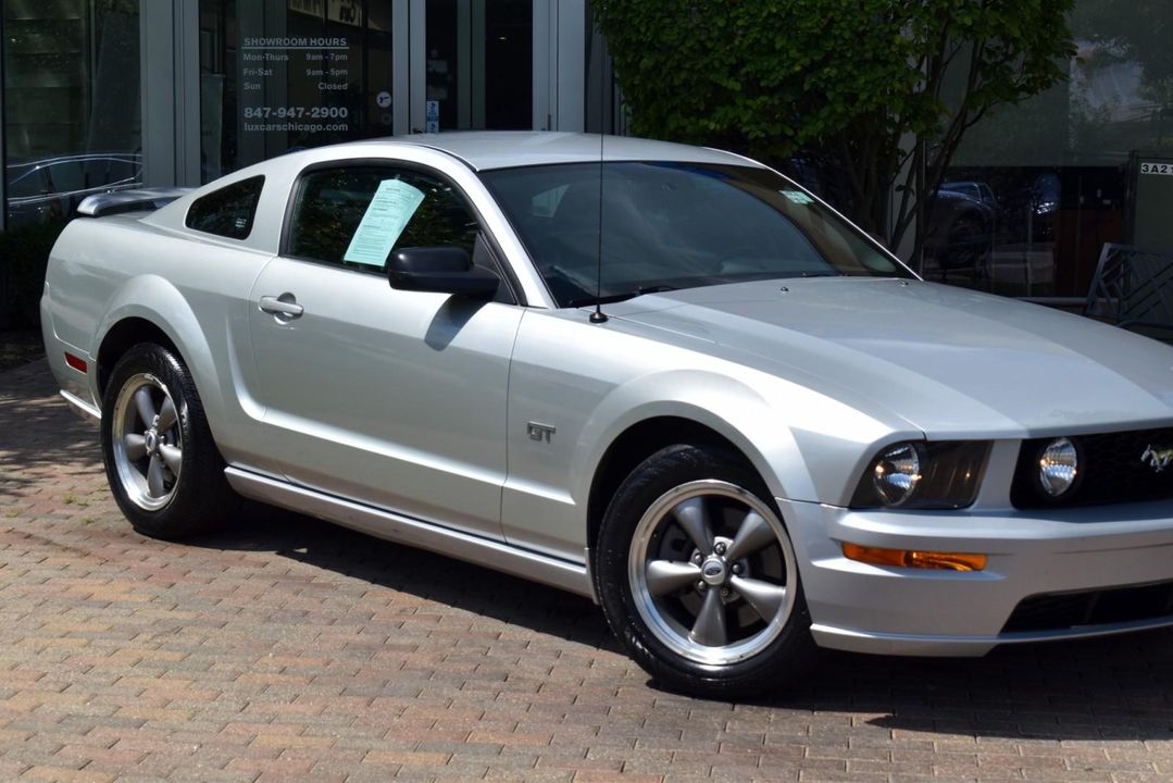 2006 Ford Mustang GT Premium Coupe 2D GT4.6L V8