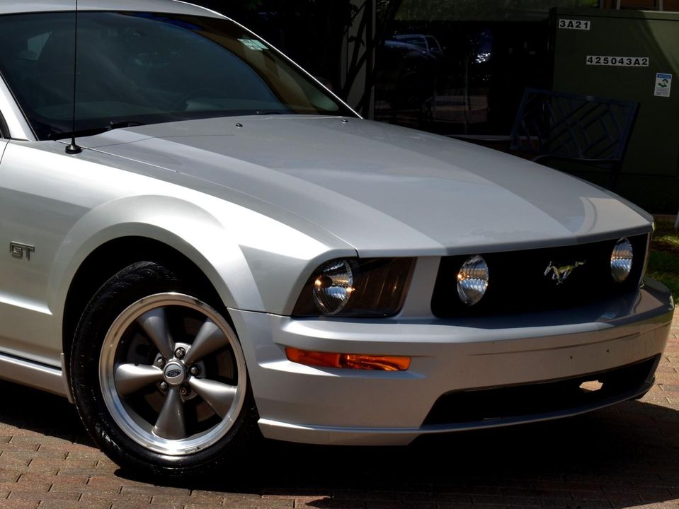 2006 Ford Mustang GT Premium Coupe 2D GT4.6L V8