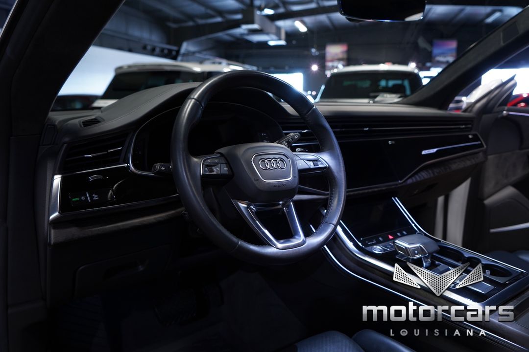2020 Audi Q8