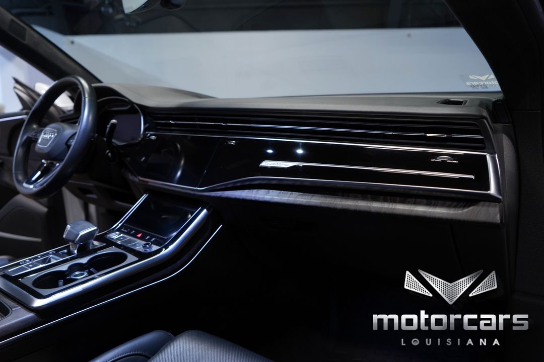 2020 Audi Q8