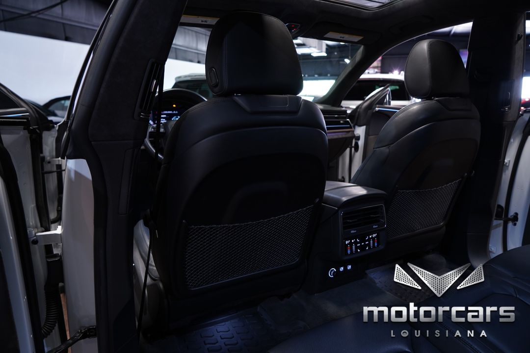 2020 Audi Q8
