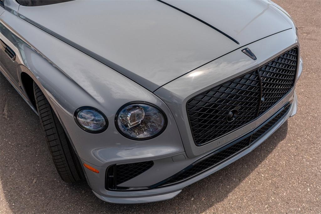 2025 Bentley Flying Spur