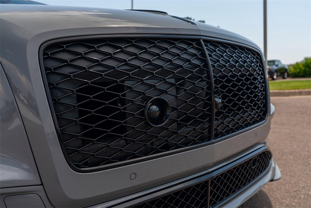 2025 Bentley Flying Spur