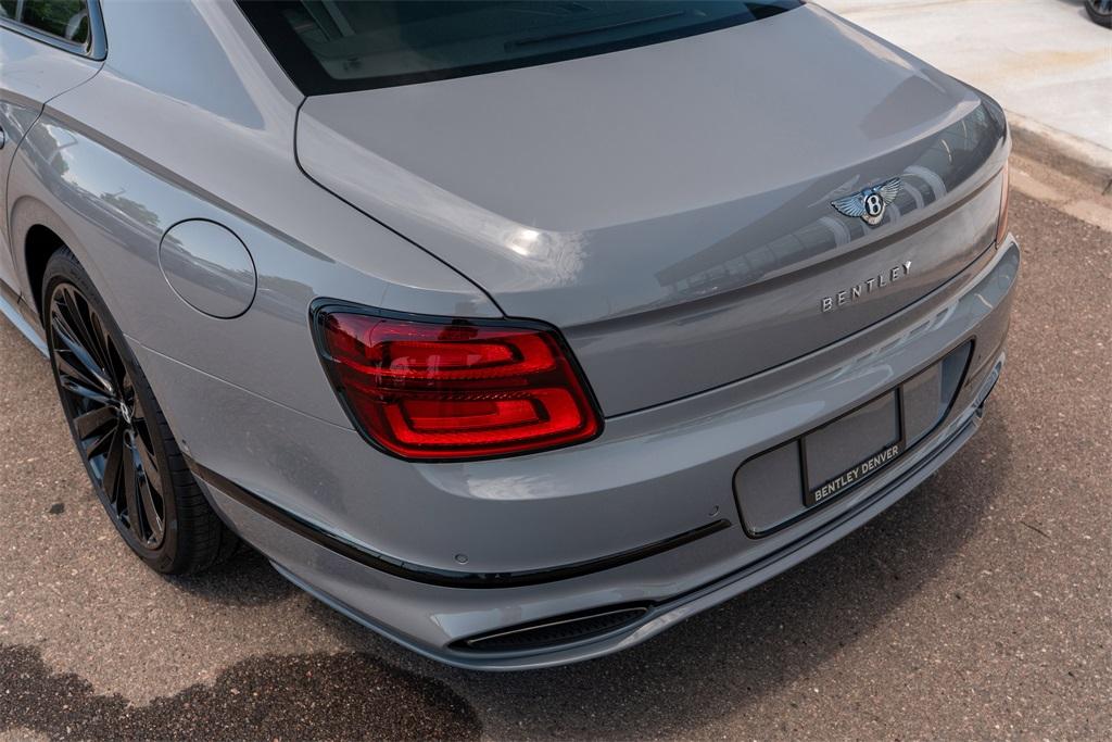 2025 Bentley Flying Spur