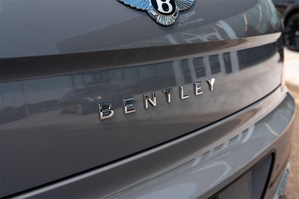 2025 Bentley Flying Spur