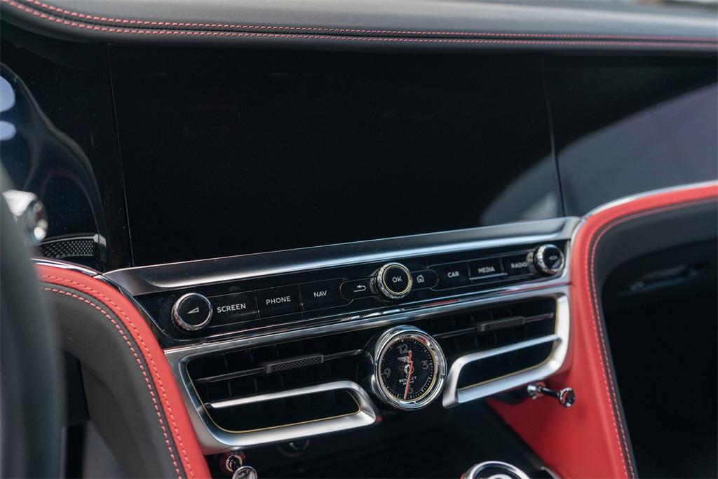 2025 Bentley Flying Spur
