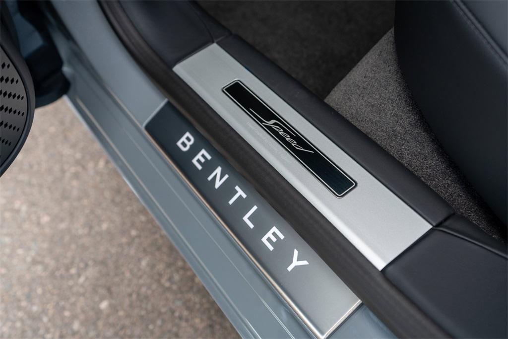 2025 Bentley Flying Spur