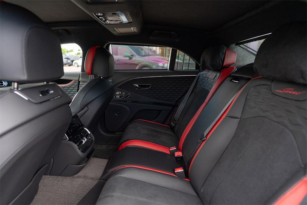 2025 Bentley Flying Spur