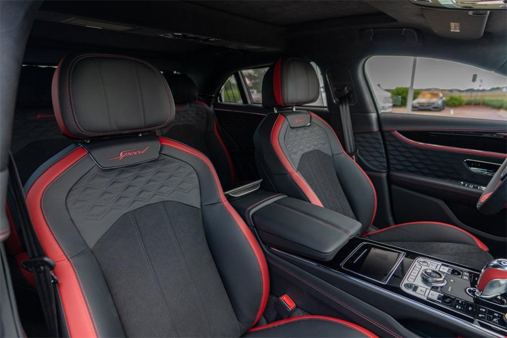 2025 Bentley Flying Spur