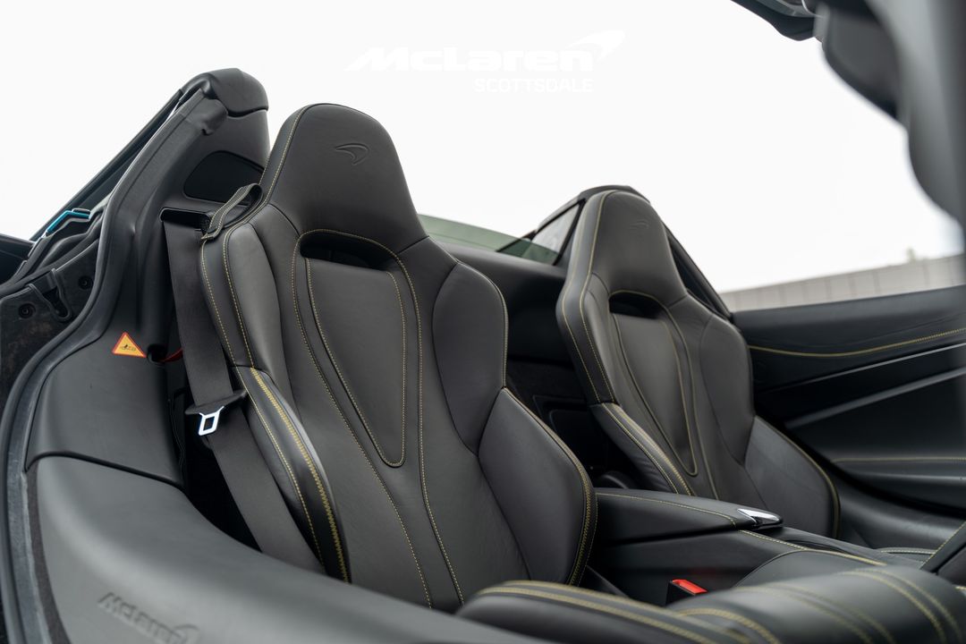 2020 MCLAREN 720S