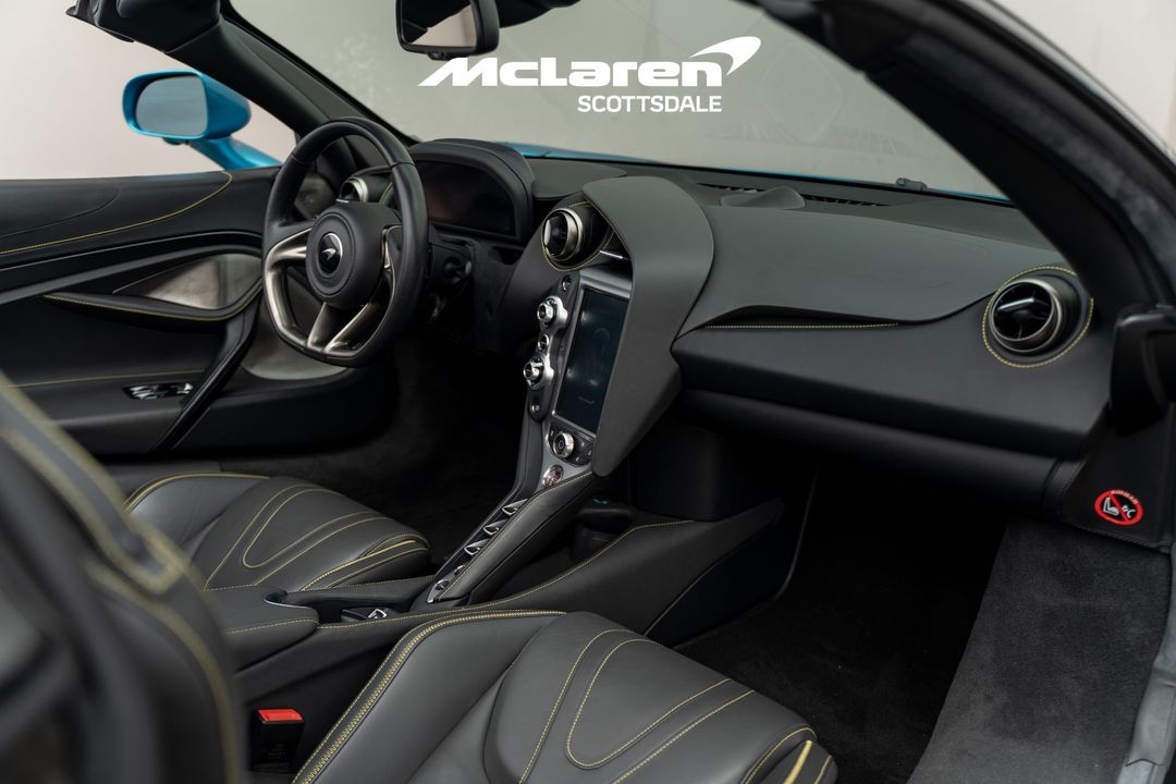 2020 MCLAREN 720S