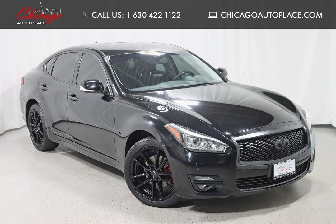 2016 INFINITI Q70