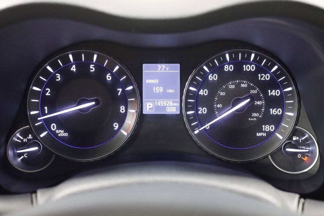2016 INFINITI Q70