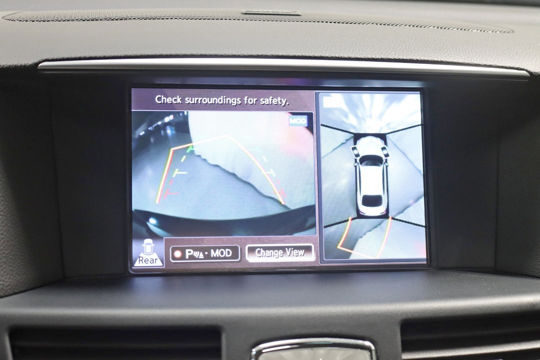 2016 INFINITI Q70