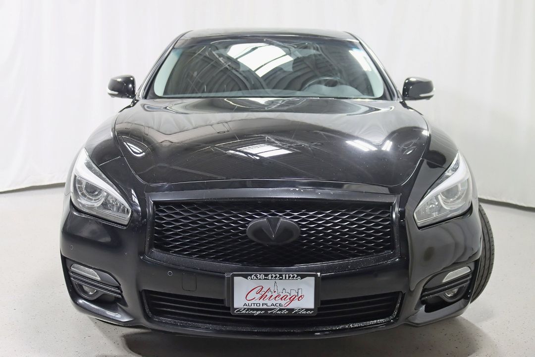 2016 INFINITI Q70