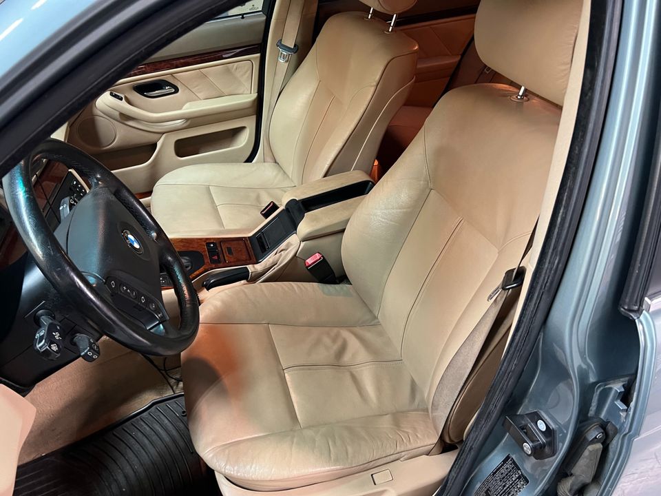 2003 BMW 5 Series