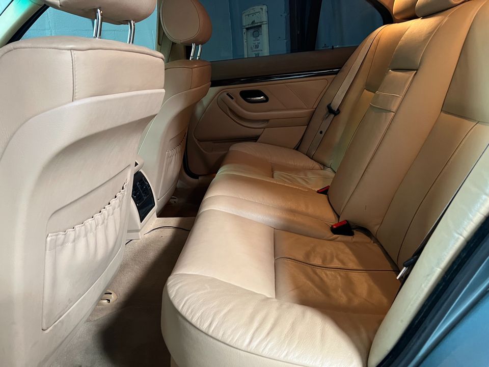 2003 BMW 5 Series