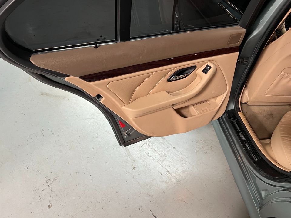2003 BMW 5 Series