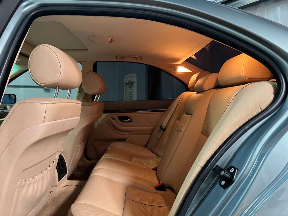 2003 BMW 5 Series