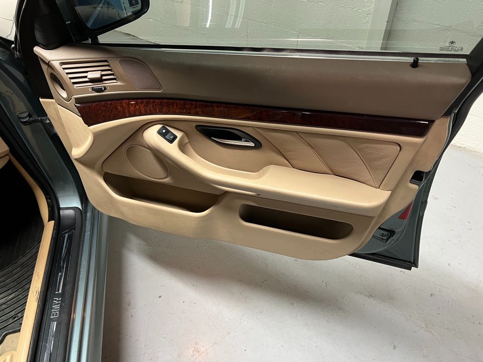 2003 BMW 5 Series