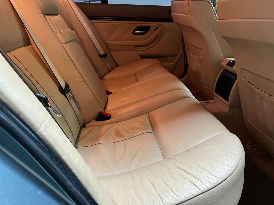 2003 BMW 5 Series