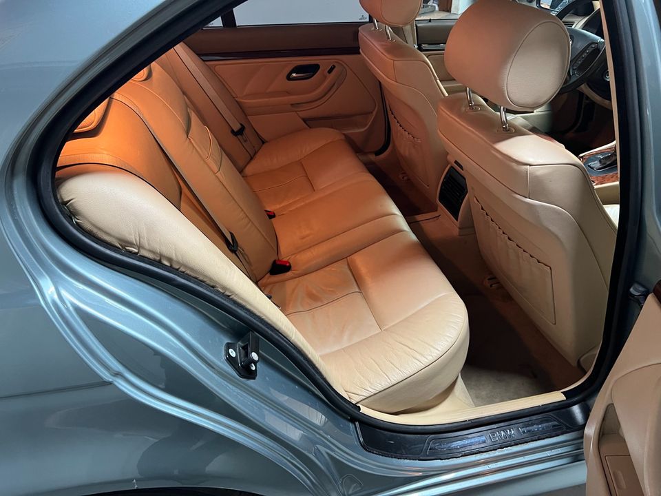 2003 BMW 5 Series