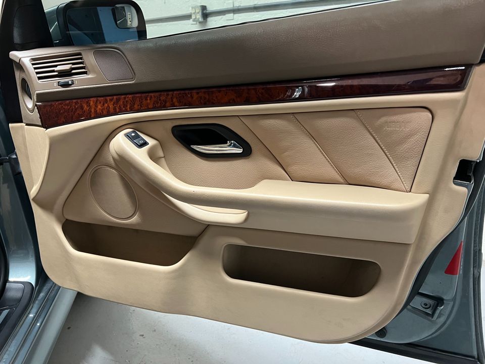 2003 BMW 5 Series
