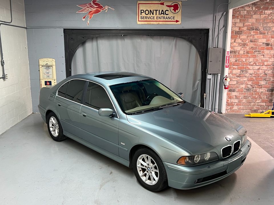 2003 BMW 5 Series