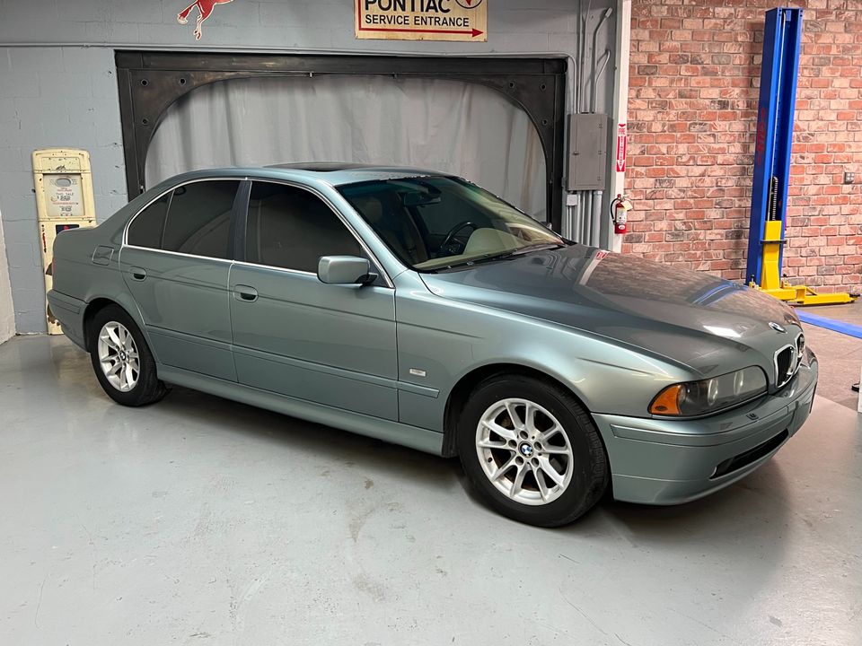 2003 BMW 5 Series
