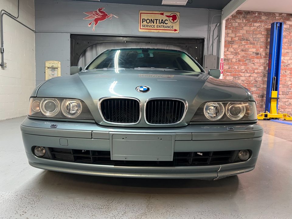 2003 BMW 5 Series