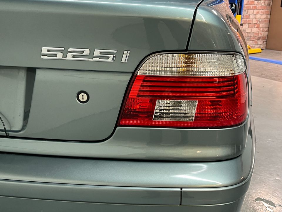 2003 BMW 5 Series