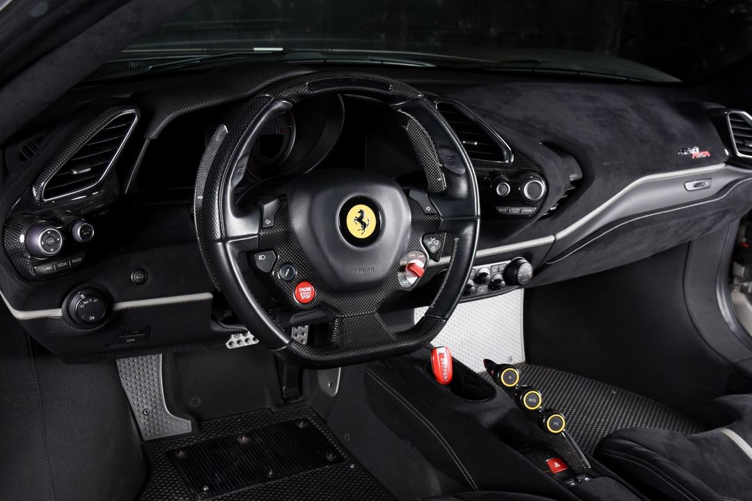 2020 Ferrari 488 Pista