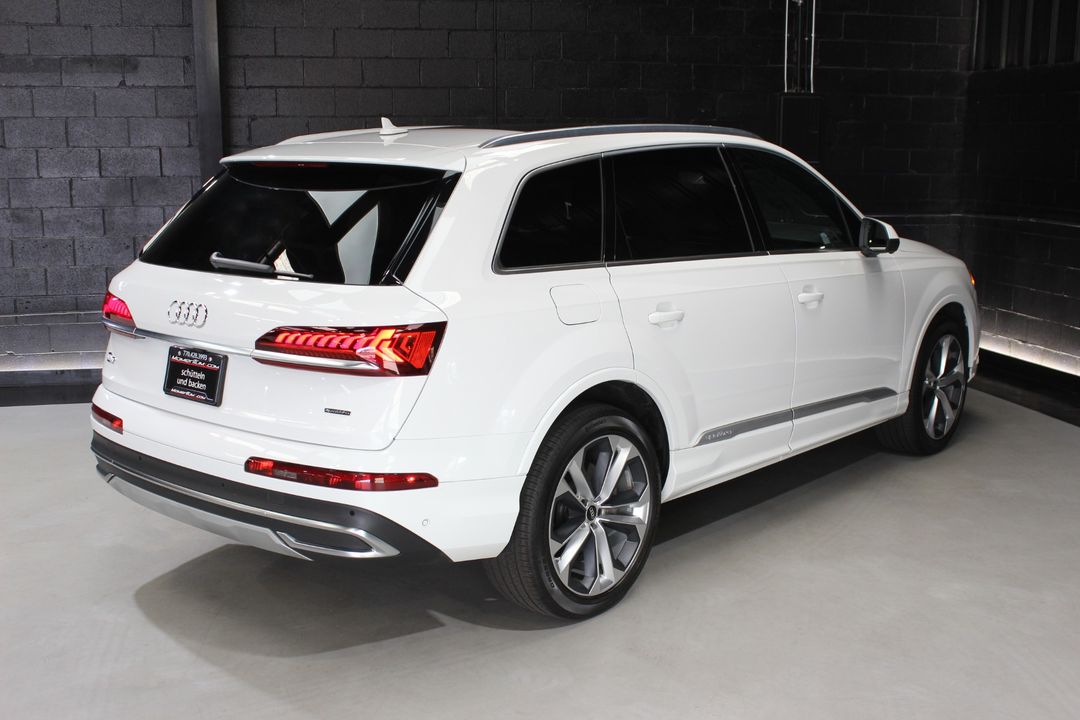 2022 Audi Q7