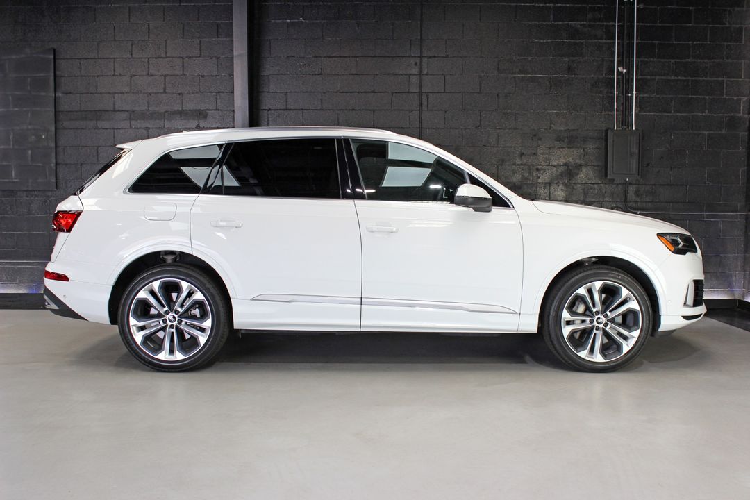 2022 Audi Q7
