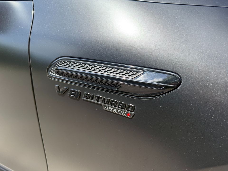 2021 Mercedes-Benz AMG GT 63