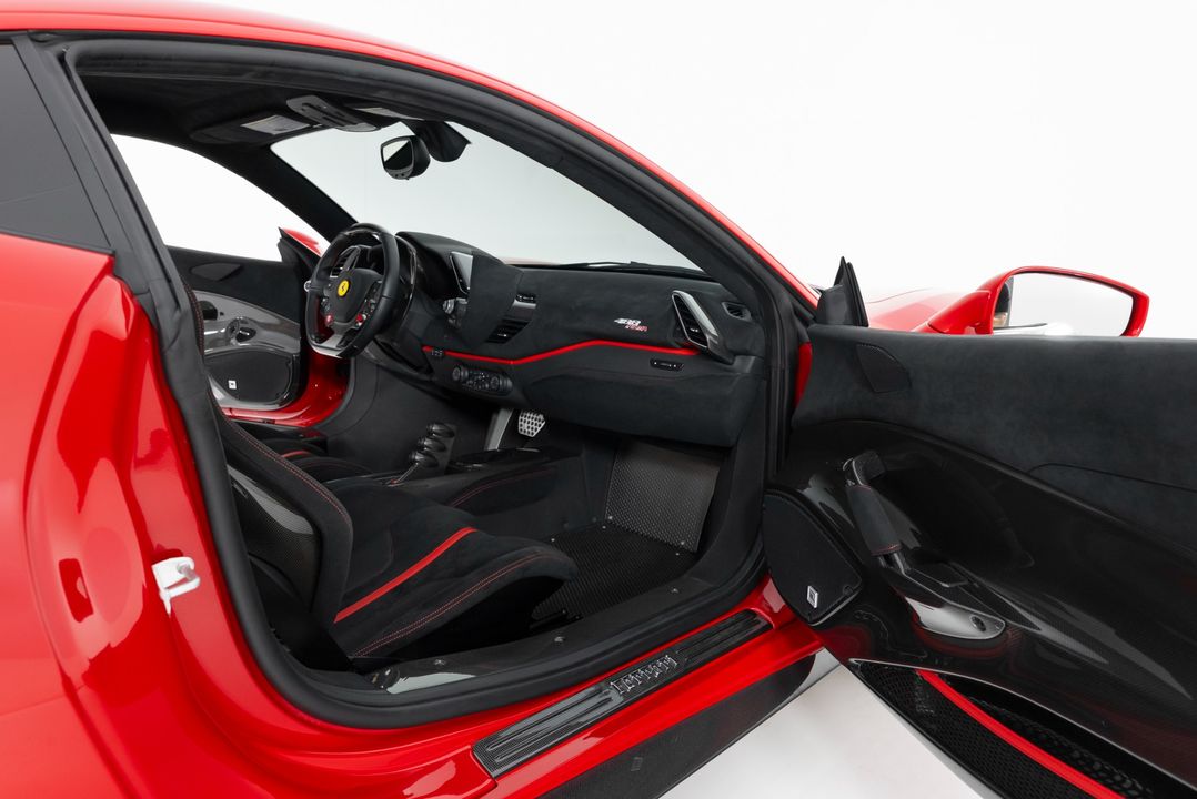 2019 Ferrari 488 Pista
