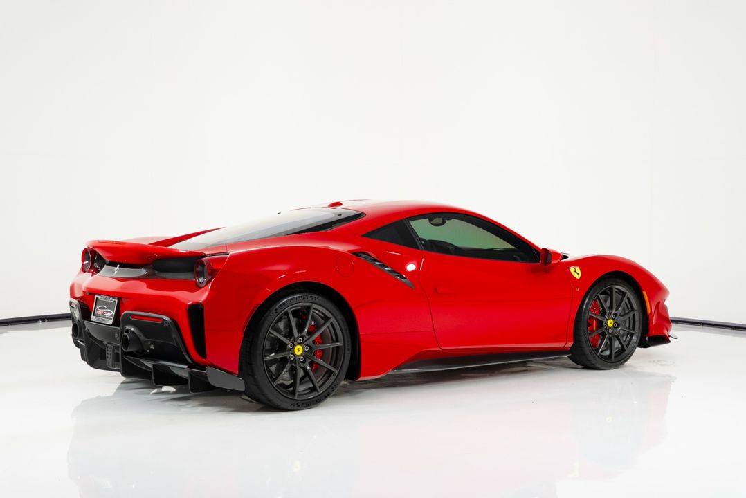 2019 Ferrari 488 Pista