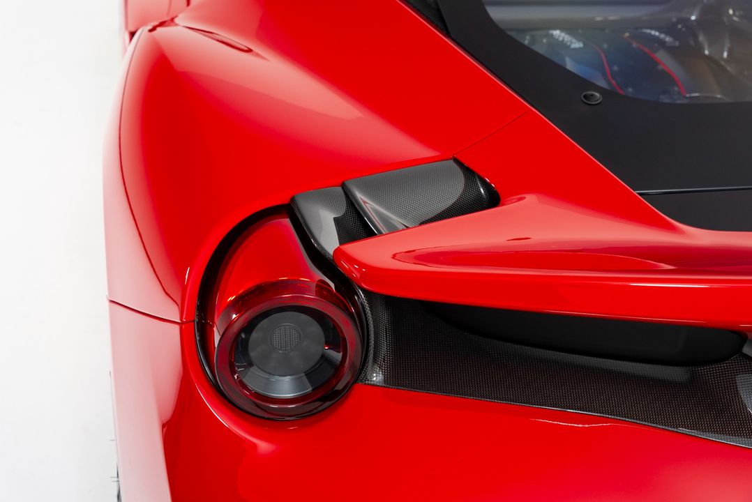 2019 Ferrari 488 Pista