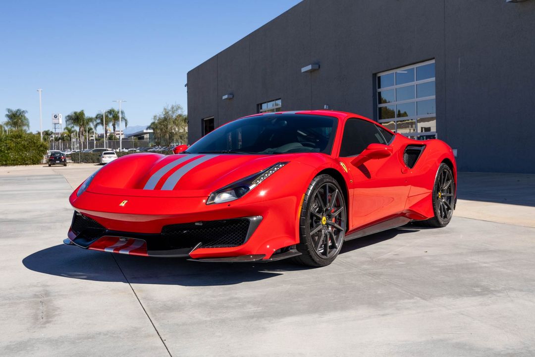 2019 Ferrari 488 Pista