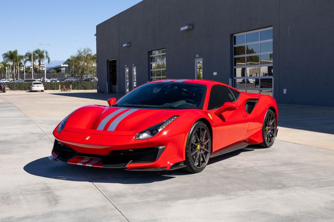 2019 Ferrari 488 Pista