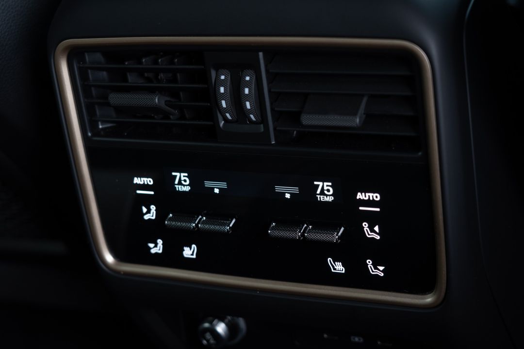 2024 Porsche Cayenne