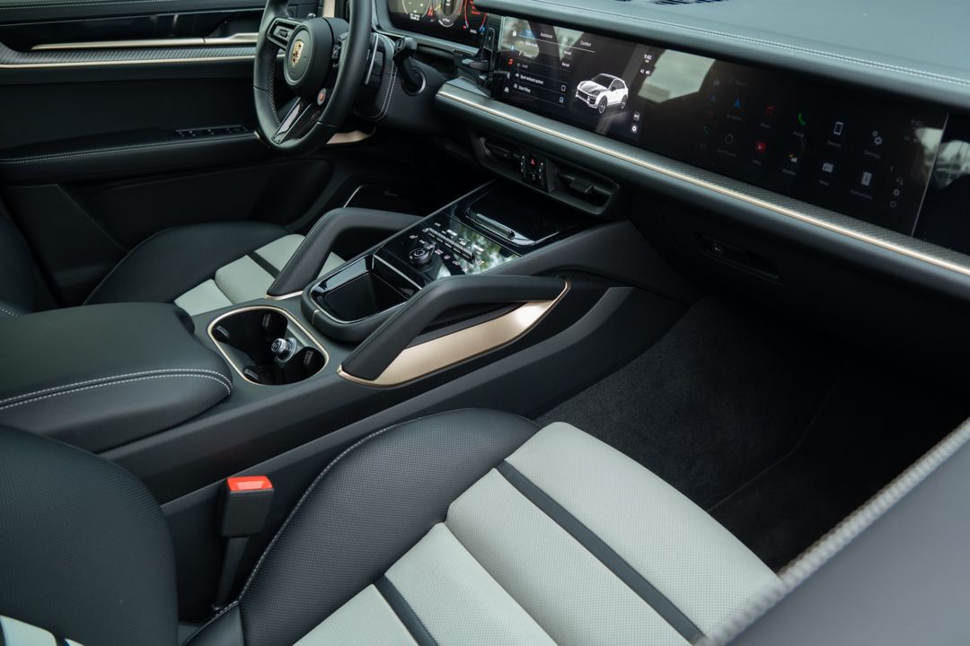 2024 Porsche Cayenne