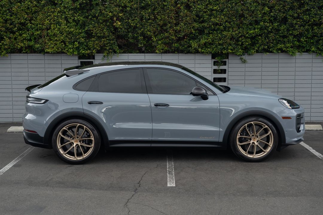 2024 Porsche Cayenne