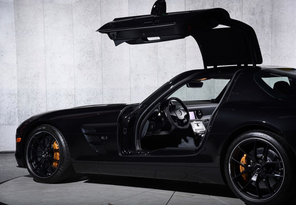 2015 Mercedes-Benz SLS AMG
