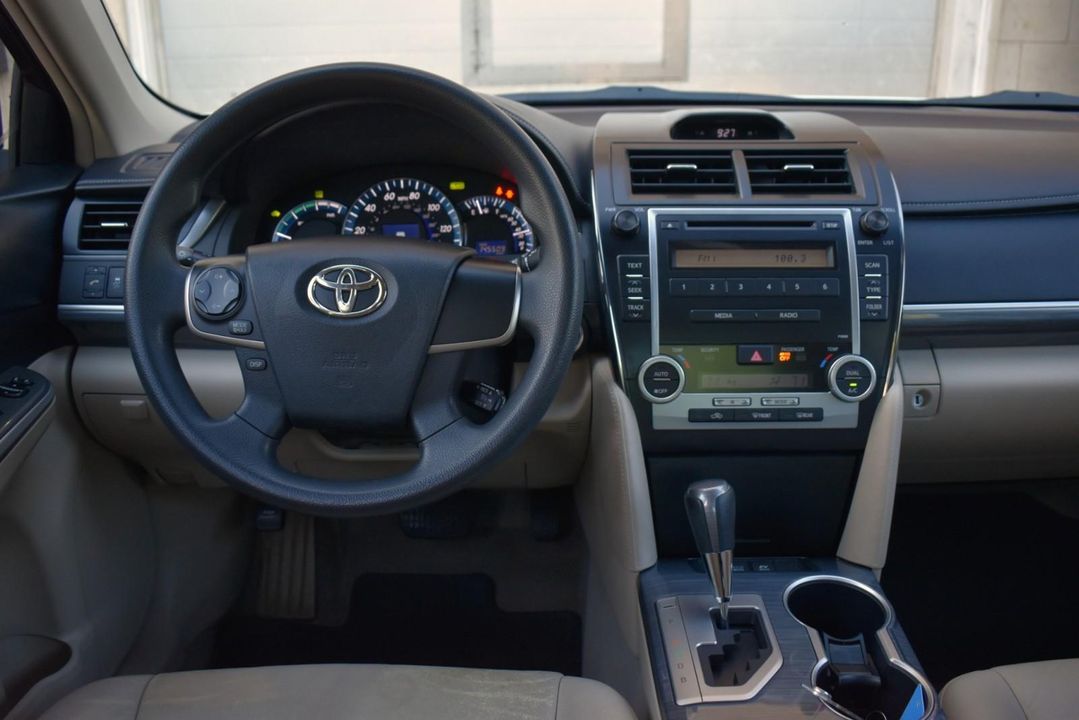 2012 Toyota Camry Hybrid