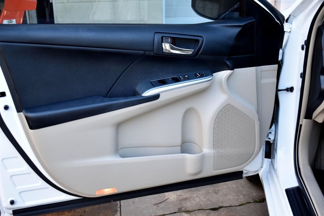 2012 Toyota Camry Hybrid