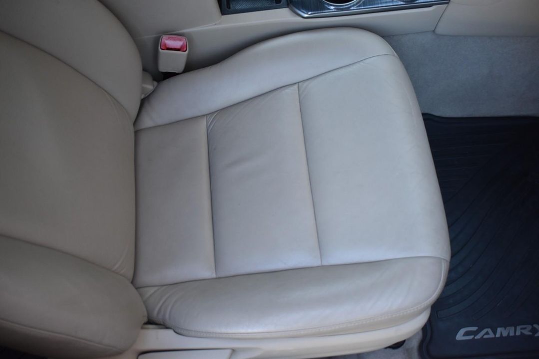 2012 Toyota Camry Hybrid