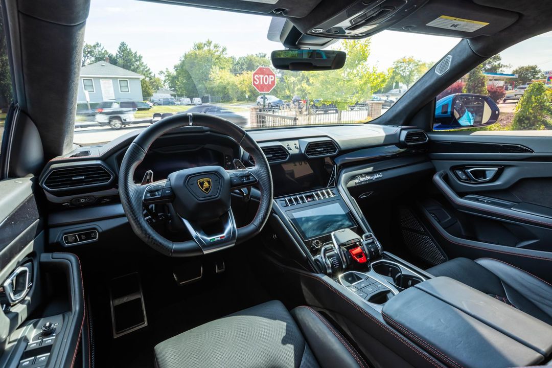 2021 Lamborghini Urus